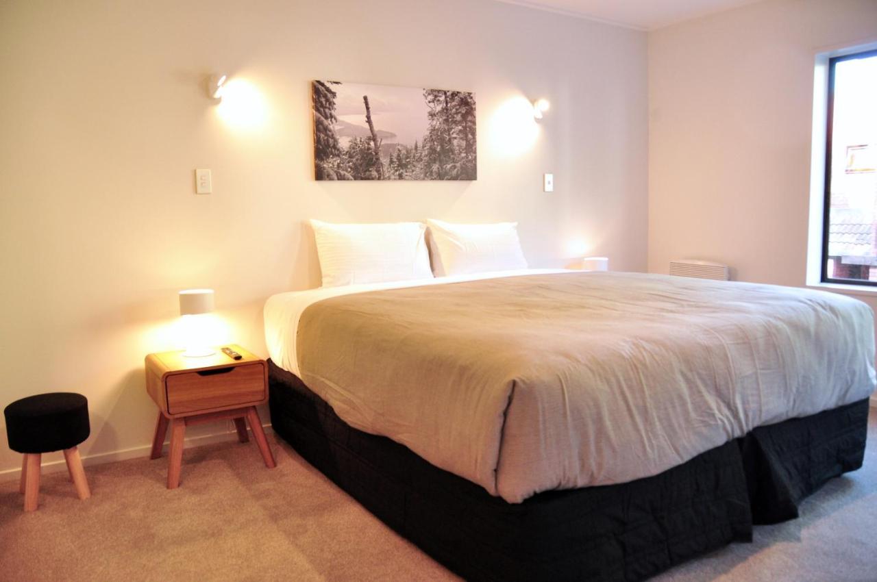 St James Apartments Queenstown Exterior foto