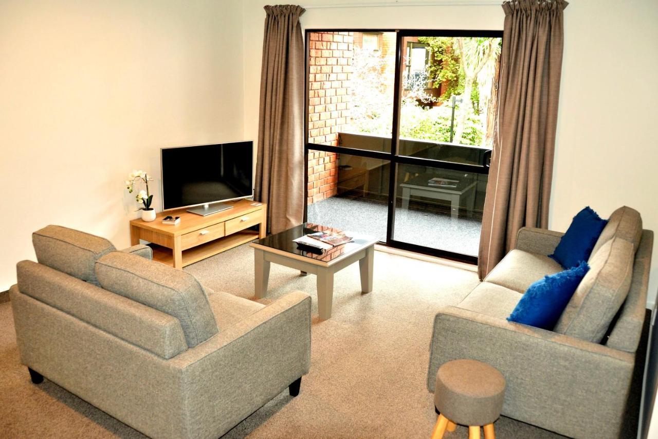 St James Apartments Queenstown Exterior foto