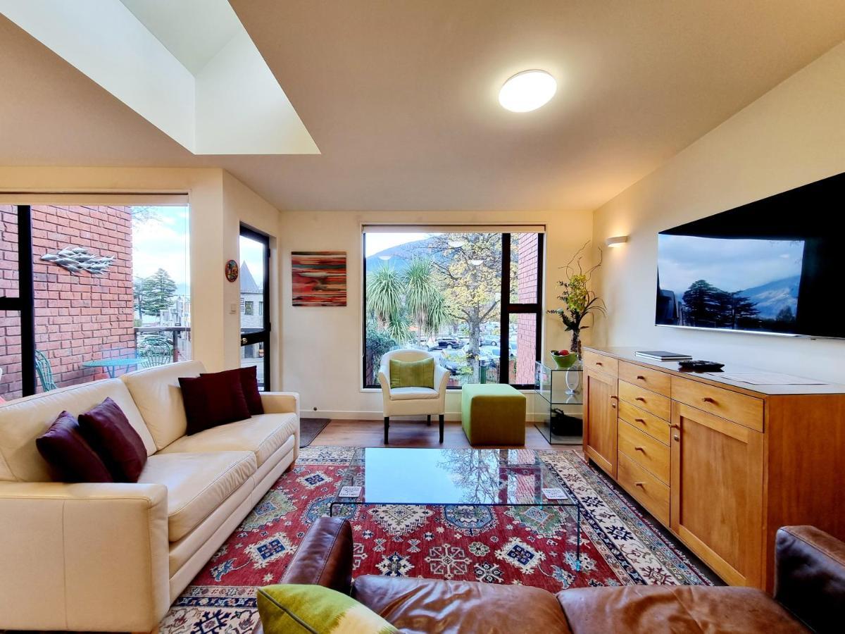 St James Apartments Queenstown Exterior foto