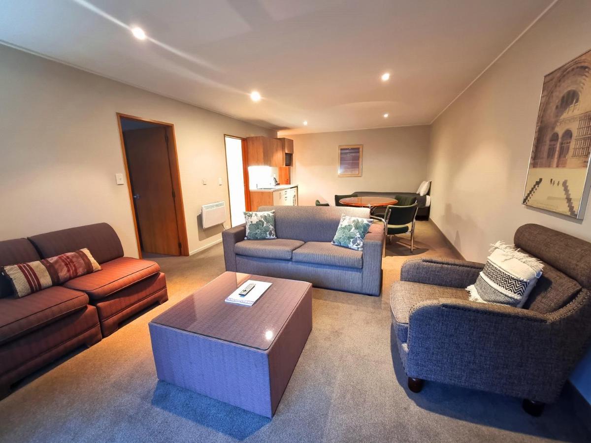 St James Apartments Queenstown Exterior foto