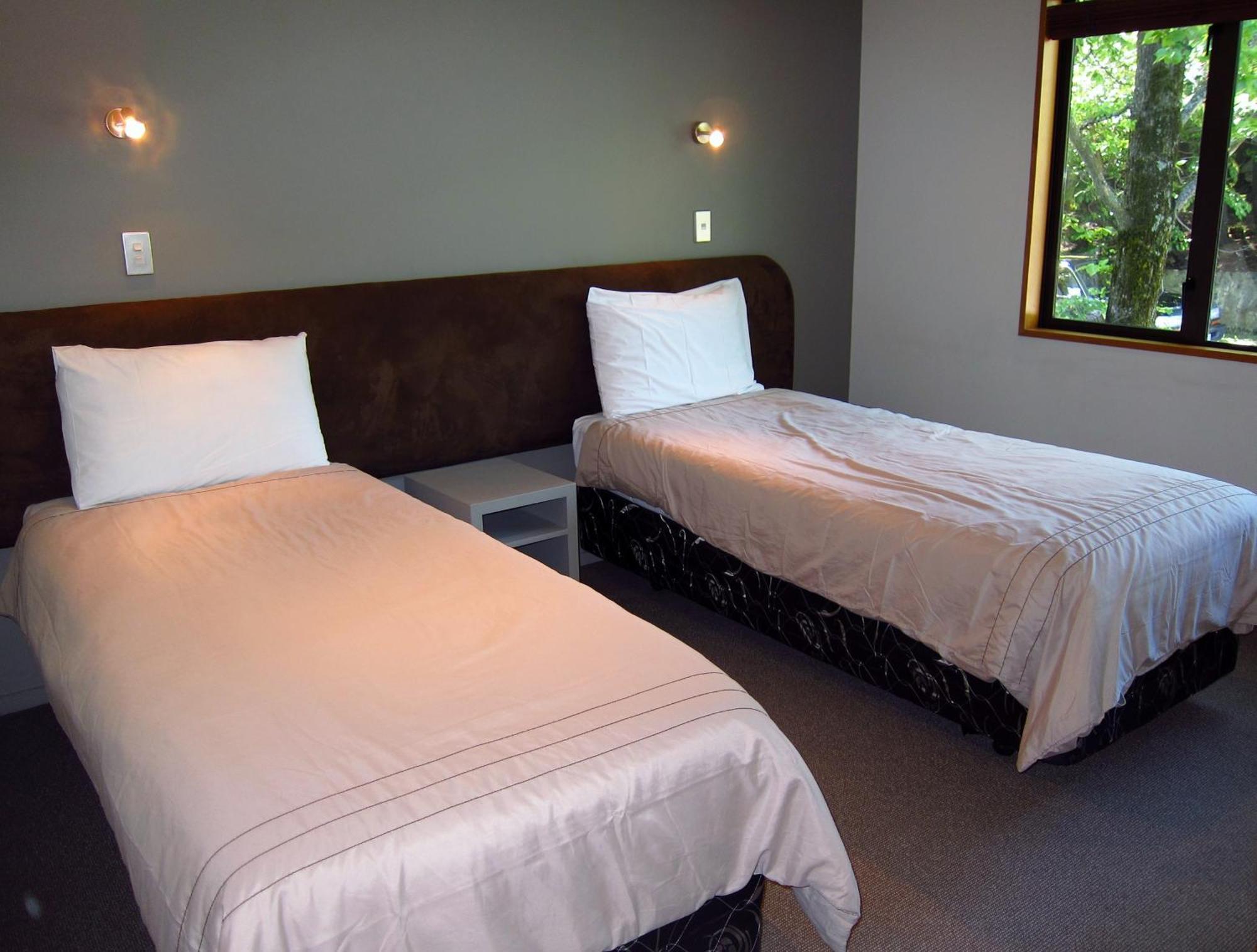 St James Apartments Queenstown Exterior foto