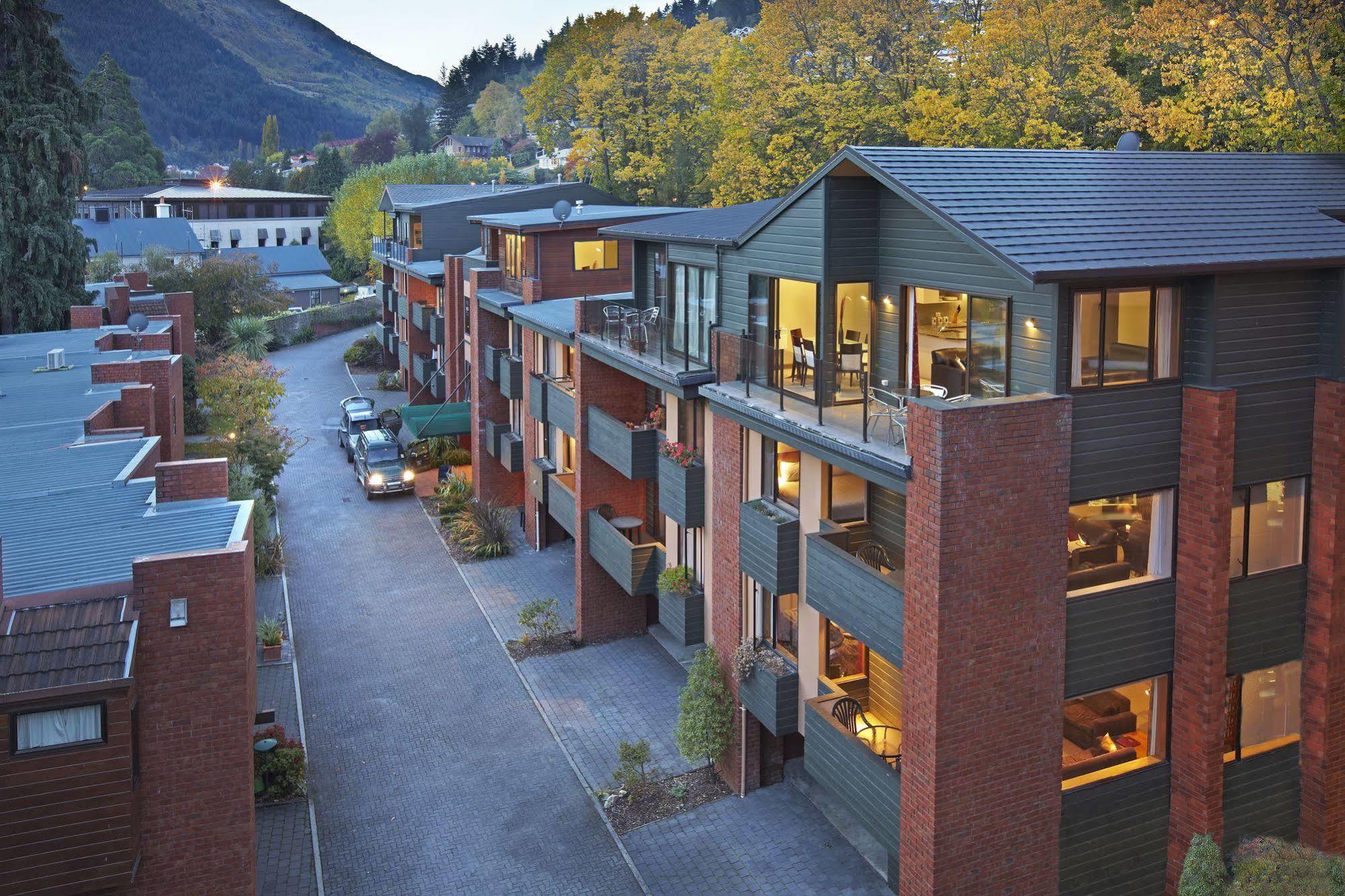 St James Apartments Queenstown Exterior foto